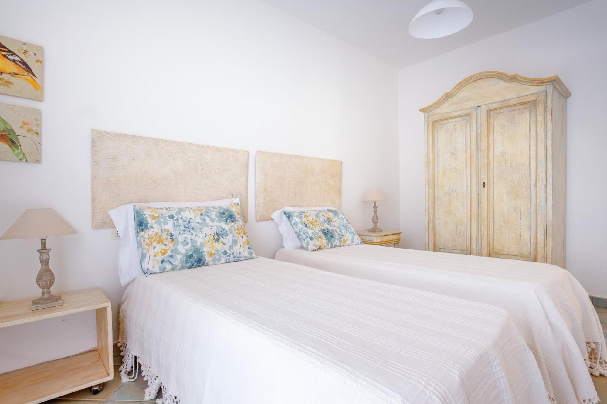 Orosei Home Holidays - Sa Vadde Cala Liberotto Exterior foto